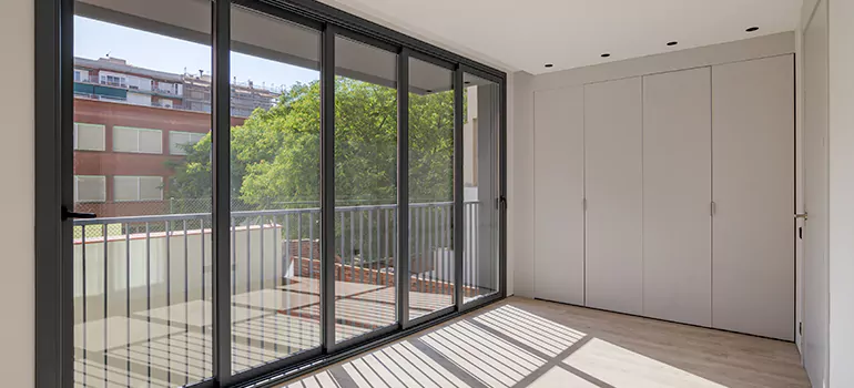 Aluminum Glazed Window Installation in Temple Terrace, FL