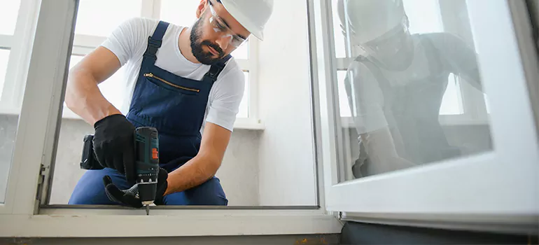 Replace Broken Window Pane in Temple Terrace, FL